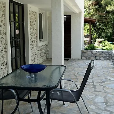 Apartment Ktima Dadouli